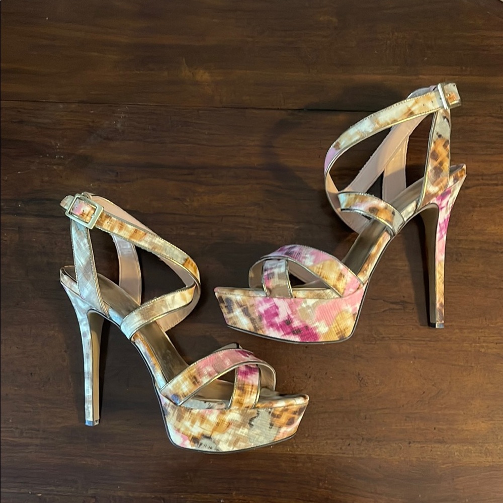 Jessica Simpson Pink & Gold Multicolor Heels